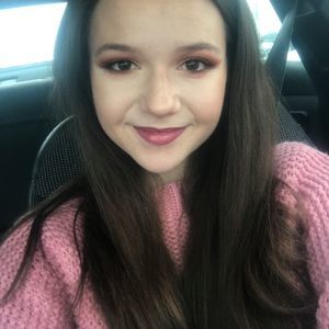 Meet your Posher, Mallory